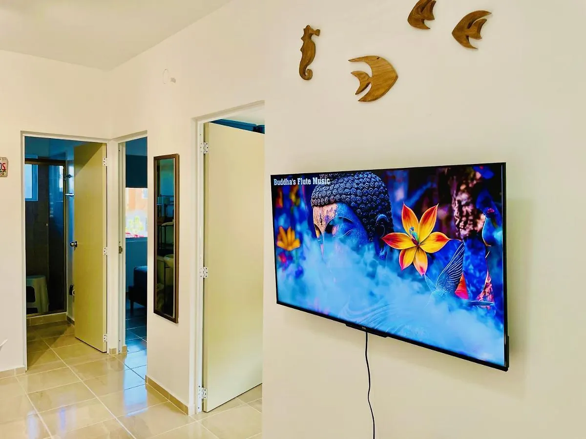 Cozy 2-Bedroom Apartment With Amenities Playa del Carmen Mexico